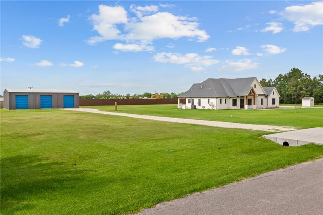 4410 12th Street, Dickinson, TX 77539