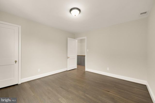 325 OGLETHORPE ST NW, Washington, DC 20011