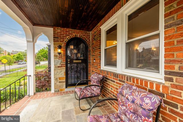 325 OGLETHORPE ST NW, Washington, DC 20011