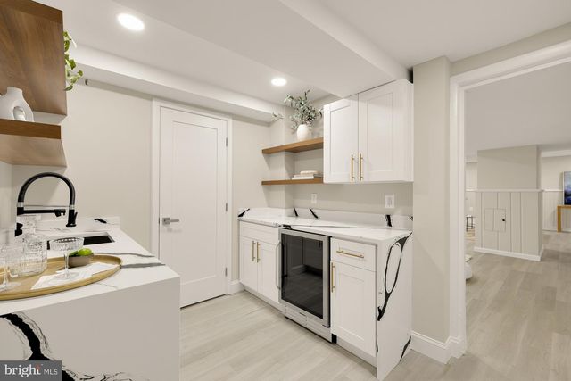 325 OGLETHORPE ST NW, Washington, DC 20011