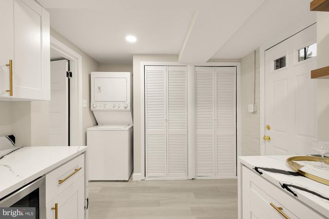 325 OGLETHORPE ST NW, Washington, DC 20011