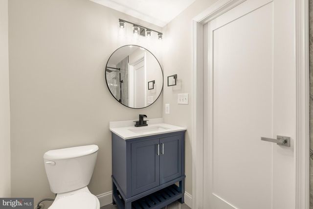 325 OGLETHORPE ST NW, Washington, DC 20011