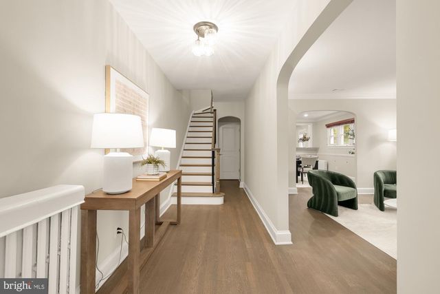 325 OGLETHORPE ST NW, Washington, DC 20011