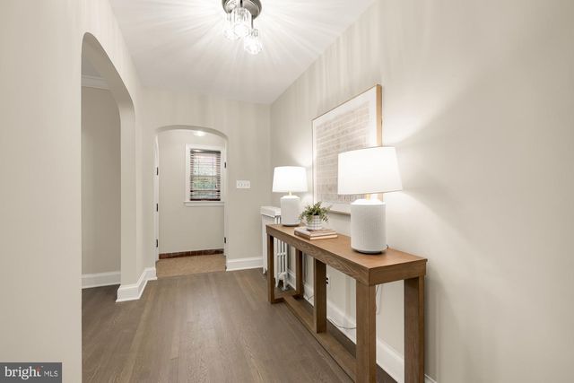 325 OGLETHORPE ST NW, Washington, DC 20011