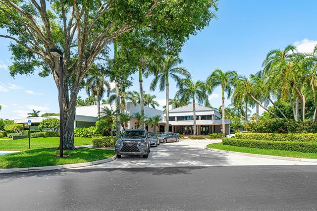 17081 Newport Club Drive, Boca Raton, FL 33496