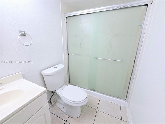 1850 N Congress Ave 311, West Palm Beach, FL 33401