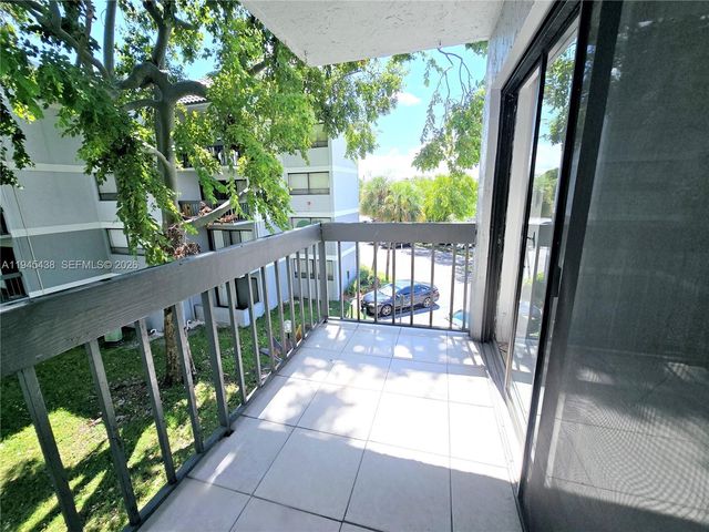 1850 N Congress Ave 311, West Palm Beach, FL 33401