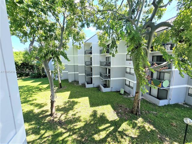 1850 N Congress Ave 311, West Palm Beach, FL 33401