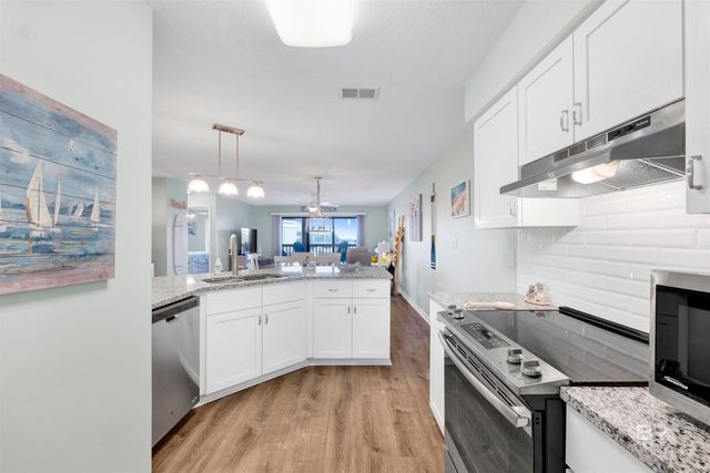 4723 PORT SIDE Lane 201, Gulf Shores, AL 36542
