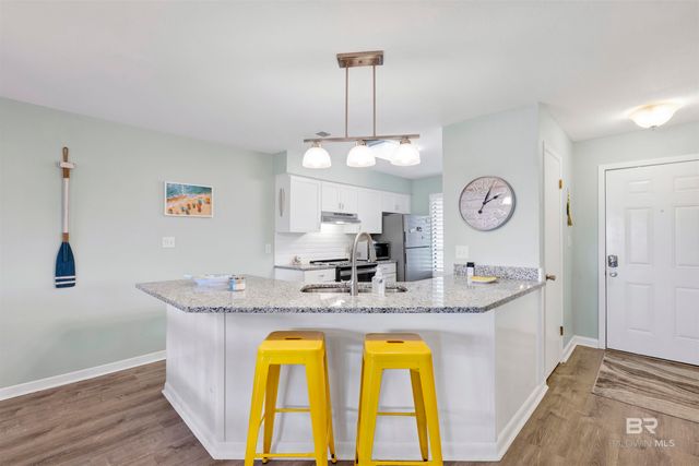 4723 PORT SIDE Lane 201, Gulf Shores, AL 36542