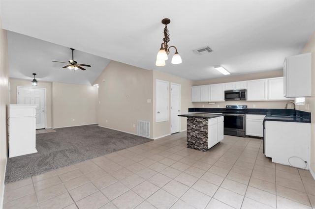 2317 Shady Birch Drive, Conroe, TX 77301