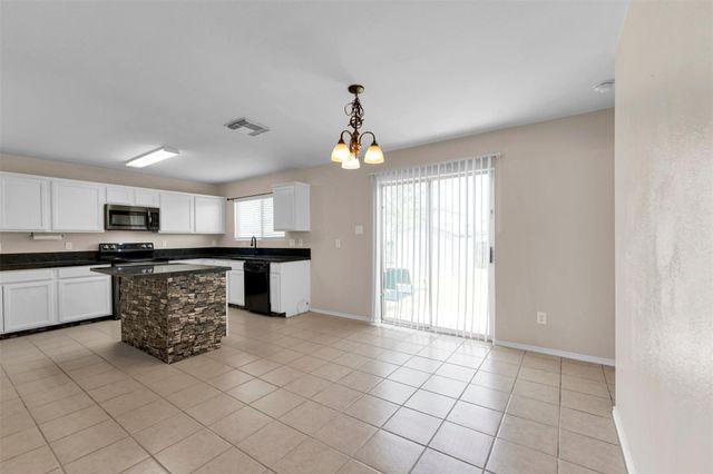 2317 Shady Birch Drive, Conroe, TX 77301