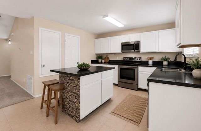2317 Shady Birch Drive, Conroe, TX 77301