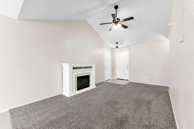 2317 Shady Birch Drive, Conroe, TX 77301