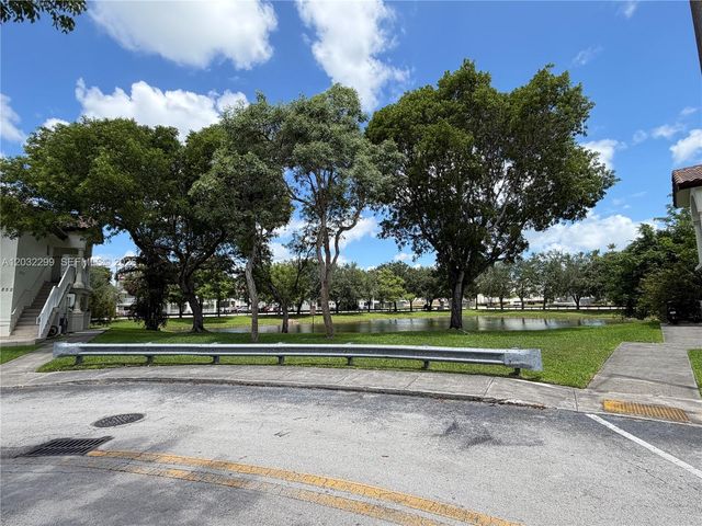 8802 NW 109th Court 607, Doral, FL 33178