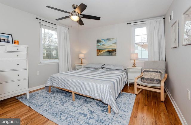 1555 CROFTON PKWY, Crofton, MD 21114