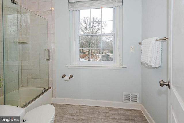 1555 CROFTON PKWY, Crofton, MD 21114