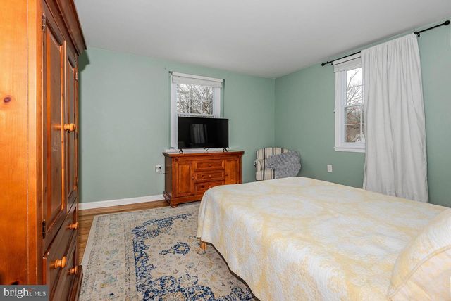 1555 CROFTON PKWY, Crofton, MD 21114