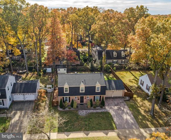 1555 CROFTON PKWY, Crofton, MD 21114