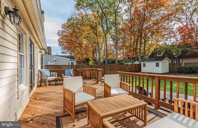 1555 CROFTON PKWY, Crofton, MD 21114