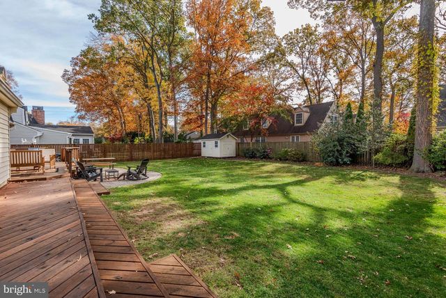 1555 CROFTON PKWY, Crofton, MD 21114