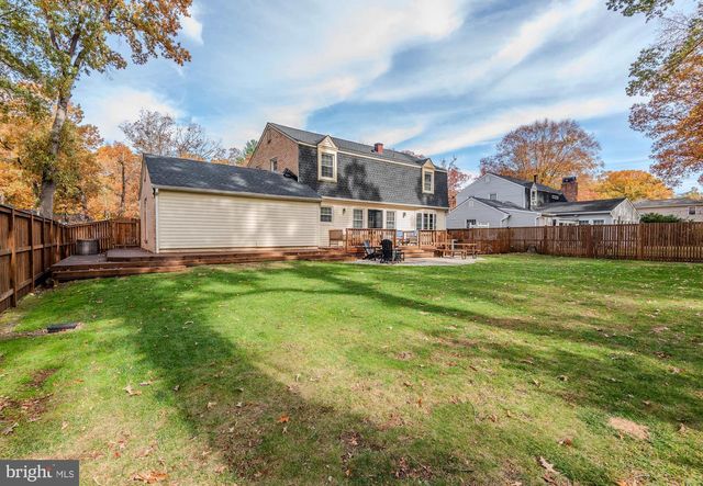 1555 CROFTON PKWY, Crofton, MD 21114