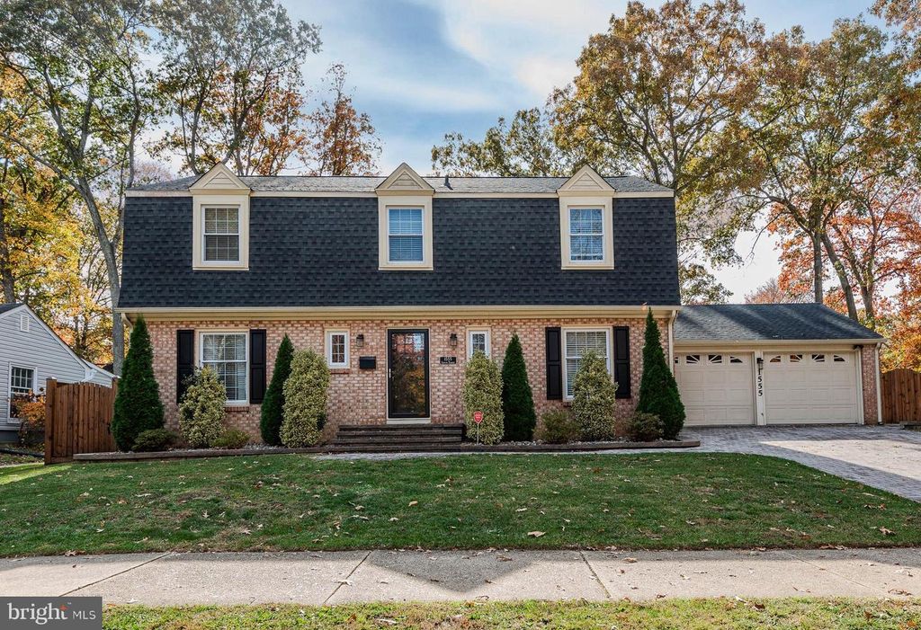 1555 CROFTON PKWY, Crofton, MD 21114