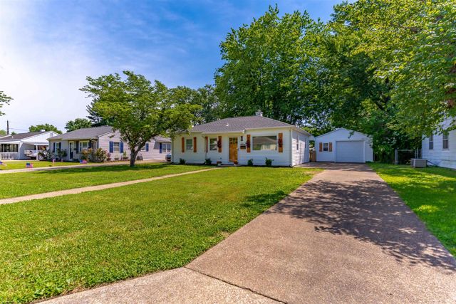3317 Stratford Road, Evansville, IN 47710