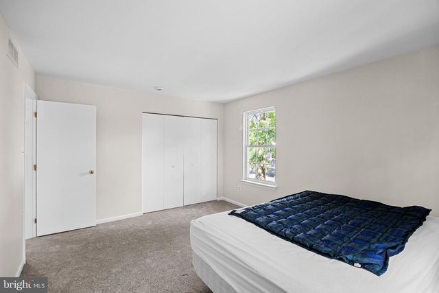 28 JUNIPER, Somerdale, NJ 08083