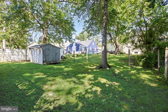 28 JUNIPER, Somerdale, NJ 08083
