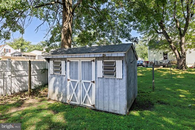 28 JUNIPER, Somerdale, NJ 08083