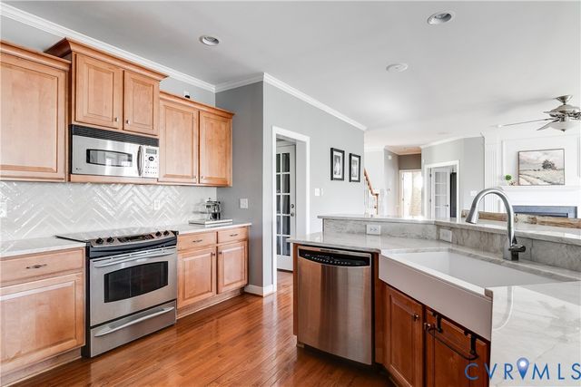 2213 Founders Bridge Rd, Midlothian, VA 23113