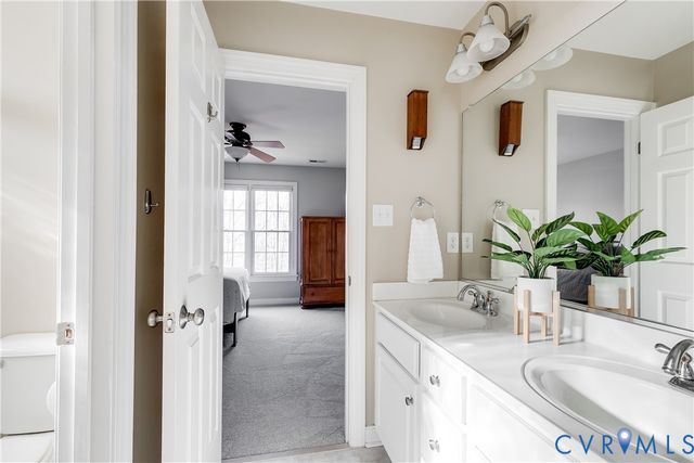 2213 Founders Bridge Rd, Midlothian, VA 23113