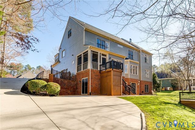 2213 Founders Bridge Rd, Midlothian, VA 23113