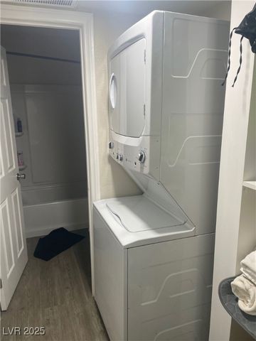 1905 Weldon Place, Las Vegas, NV 89104