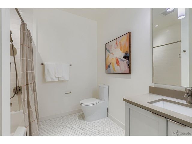 1750 Wewatta St 1821, Denver, CO 80202