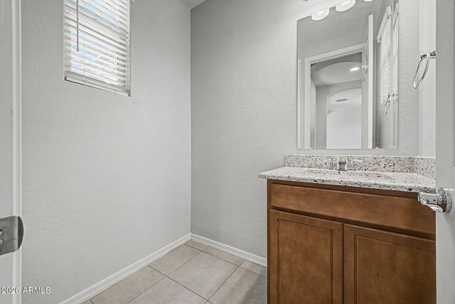 2511 S ENTWISTLE Street, Gilbert, AZ 85295