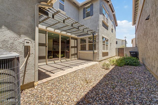 2511 S ENTWISTLE Street, Gilbert, AZ 85295