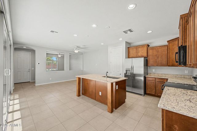 2511 S ENTWISTLE Street, Gilbert, AZ 85295