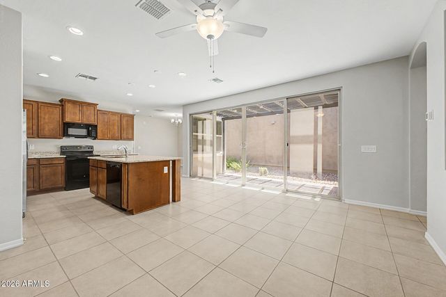 2511 S ENTWISTLE Street, Gilbert, AZ 85295