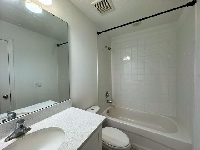 2962 VOYAGER AVENUE, St Cloud, FL 34771