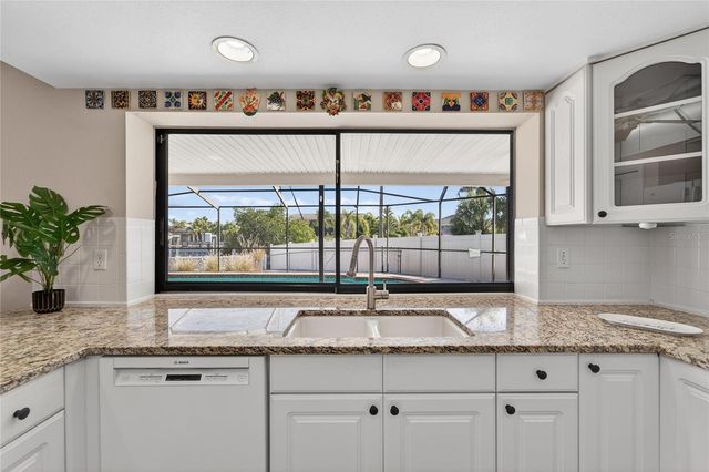 6503 SANTIAGO COURT, Apollo Beach, FL 33572