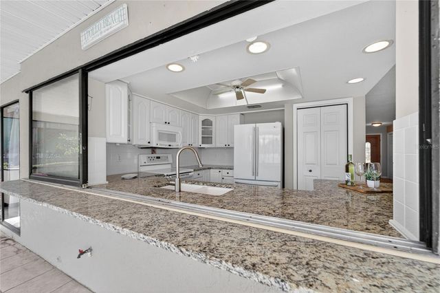 6503 SANTIAGO COURT, Apollo Beach, FL 33572