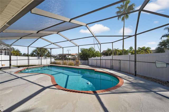 6503 SANTIAGO COURT, Apollo Beach, FL 33572