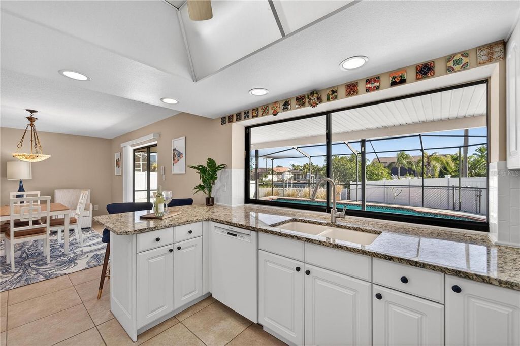 Image 26 of property listing at 6503 SANTIAGO COURT, Apollo Beach, FL 33572