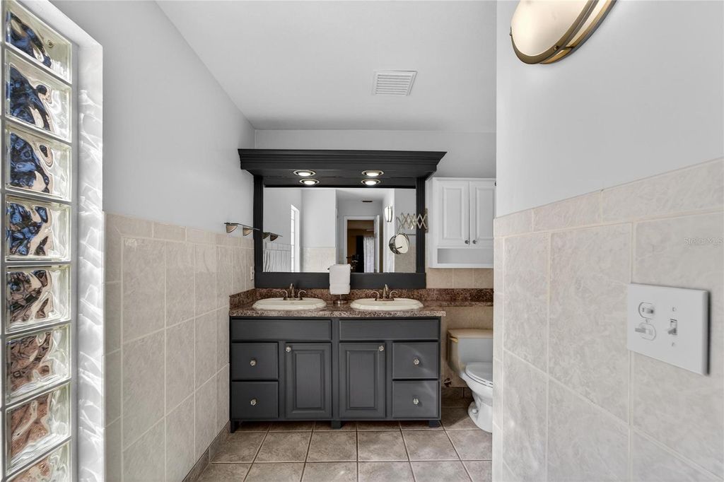 Image 31 of property listing at 6503 SANTIAGO COURT, Apollo Beach, FL 33572