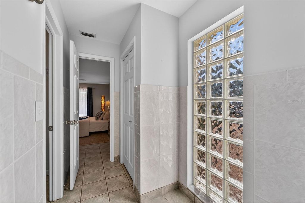 Image 35 of property listing at 6503 SANTIAGO COURT, Apollo Beach, FL 33572