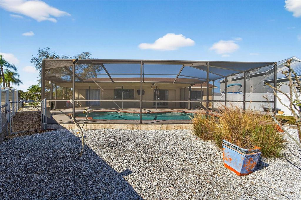 Image 54 of property listing at 6503 SANTIAGO COURT, Apollo Beach, FL 33572