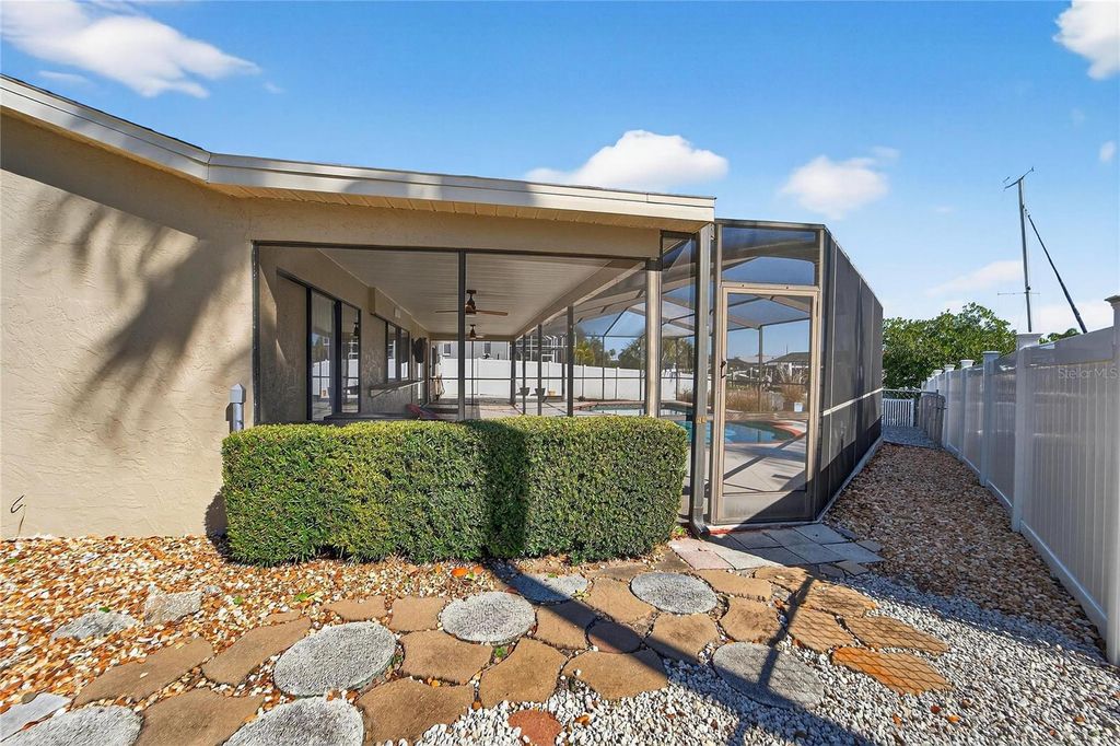 Image 64 of property listing at 6503 SANTIAGO COURT, Apollo Beach, FL 33572