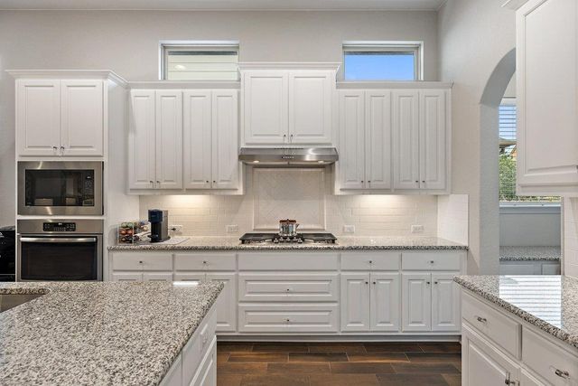 5305 Alonso DR, Austin, TX 78738